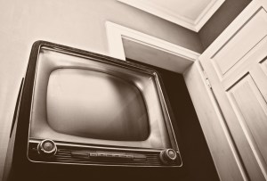 watching-television-1225237-638x433