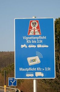 Verkeersbord tolheffing in Oostenrijk